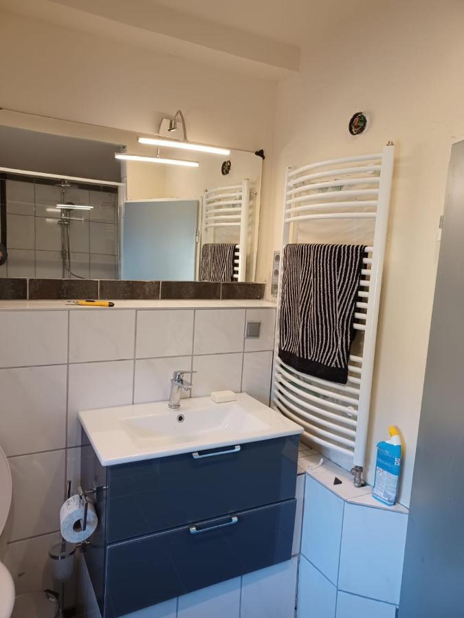 Zelfies Kunstapartment. Nonnweiler Esterno foto